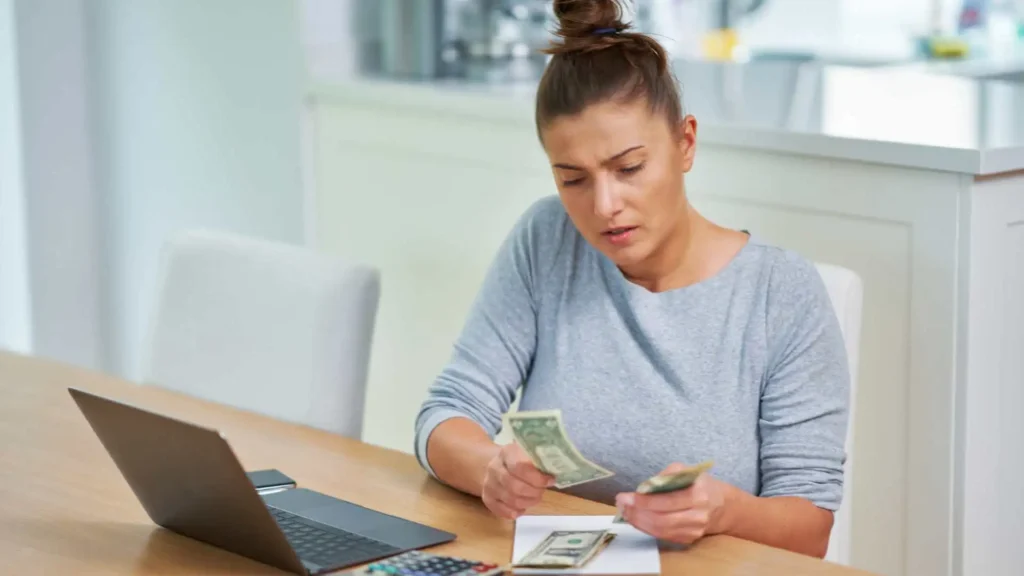 Building a Budget on a $40,000 Salary in a High-Cost City